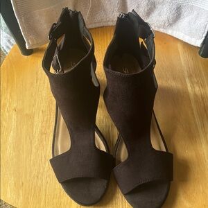 Soda Off Black Footwear Size 8